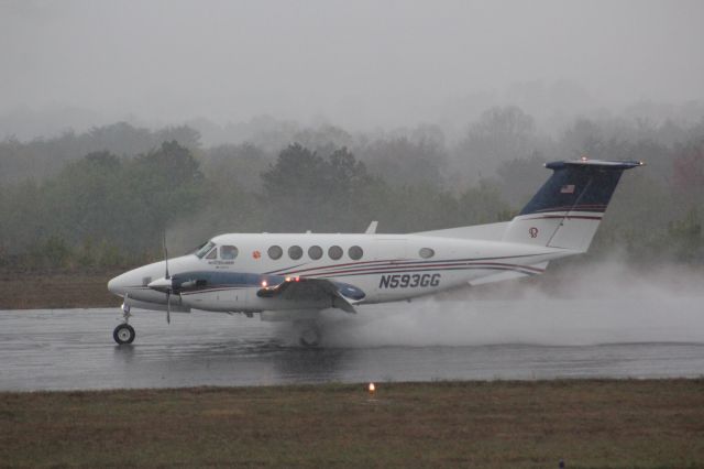 Beechcraft Super King Air 200 (N593GG)