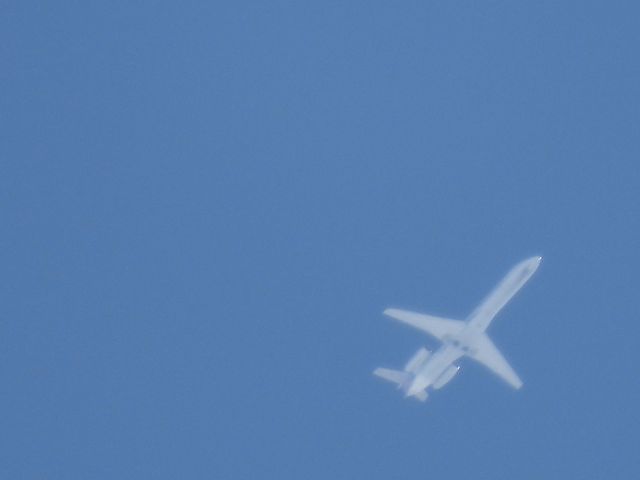 Embraer ERJ-145 (N681AE)