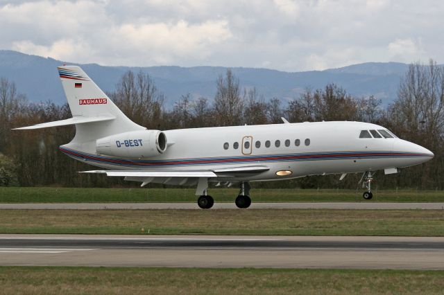 Dassault Falcon 2000 (D-BEST)