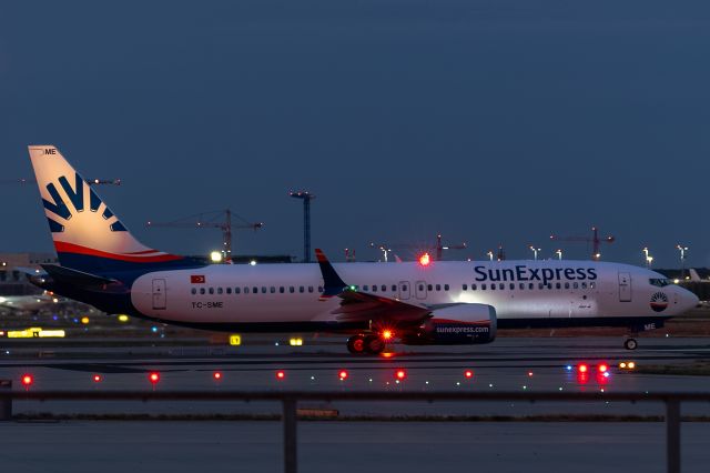 Boeing 737 MAX 8 (TC-SME)