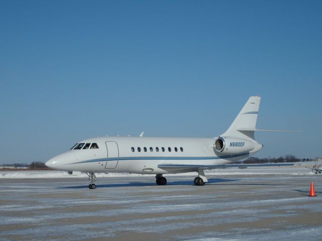 Dassault Falcon 2000 (N680DF)