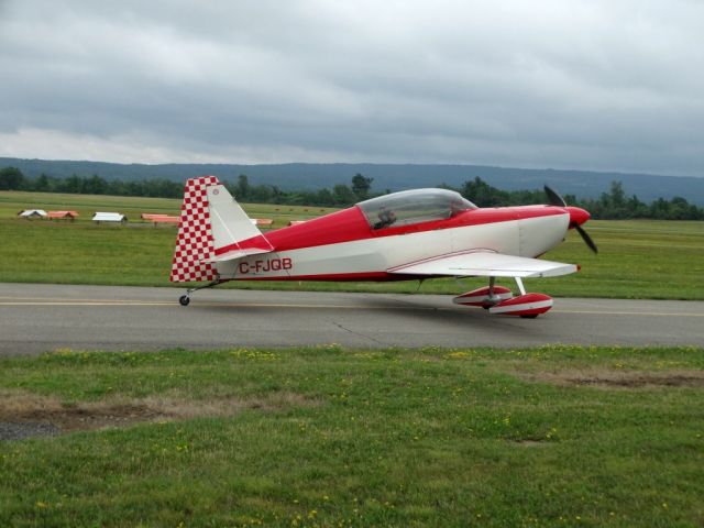 JAVELIN Wichawk (C-FJQB)