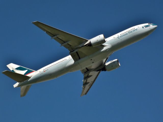 Boeing 777-200 (B-HND)