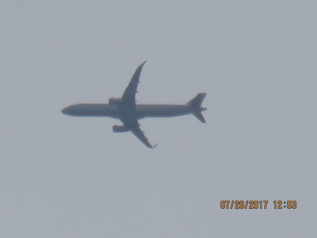 Airbus A321 (N102NN)