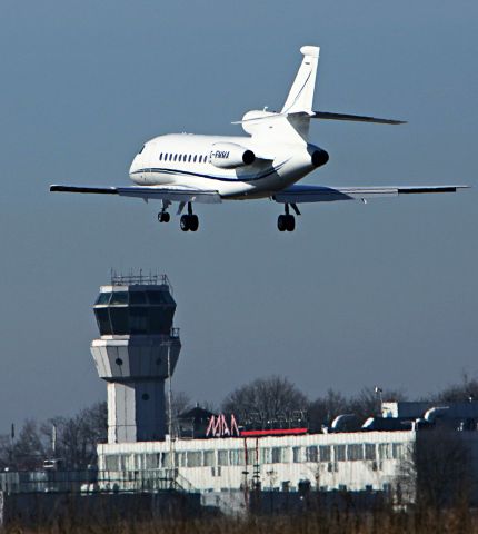 Dassault Falcon 900 (G-RMMA)