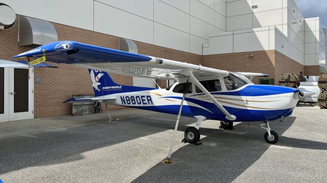 Cessna Skyhawk (N880ER) - 7/18/22 - MFD missing