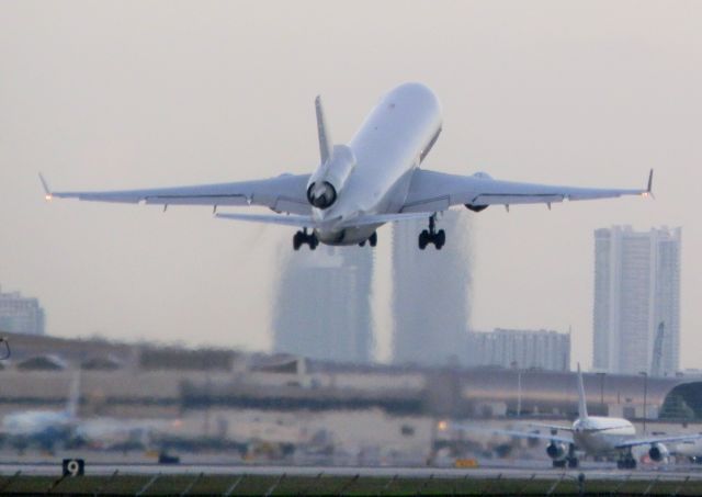 Boeing MD-11 (N543JN)