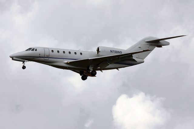 Cessna Citation X (N750NS) - 2006