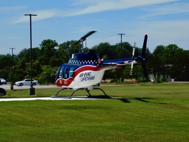 Bell JetRanger (N539AE) - Air Evac 87 after touching down at North Sunflower Medical Center 