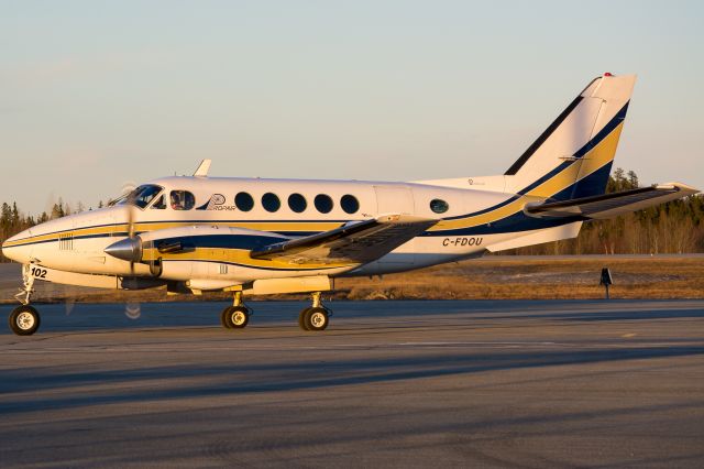 Beechcraft King Air 100 (PRO102)