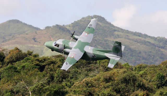 Embraer EMB-120 Brasilia (FGC250) - Aeronaval Panamá Casa 212.