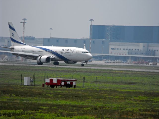 Boeing 737-800 (4X-EKP)