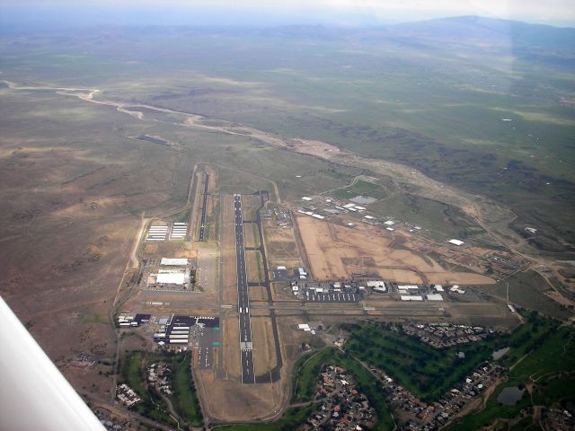 Cessna Commuter (N6378G) - 10,500 MSL view RWY 3R