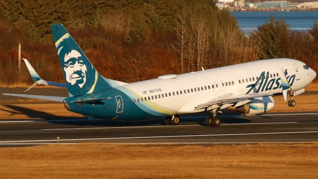 Boeing 737-800 (N577AS) - Alaska Airlines ASA88/AS88 to Anchorage (PANC/ANC) rotating off of runway 08 with Kodiak's Pier II in the background.br /Reg: N577ASbr /MSN: 35186br /Type: Boeing 737-890--B738--73Hbr /Codeshare: HA6112 br /Photo date: 11-12-24br /Upload date: 11-13-24