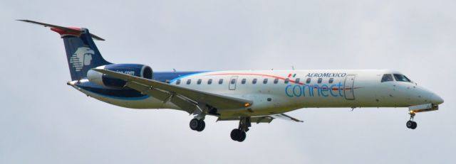 Embraer EMB-145XR (XA-JLI)