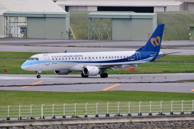 Embraer ERJ-190 (B-16827) - 2013/3/27