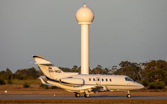 Hawker 800 (VH-MQY)