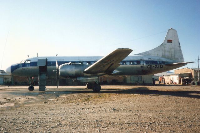 CONVAIR CV-340 Convairliner (CP-2212) - Seen here in Jul-93.br /br /Written off 3-Nov-93 near La Paz.