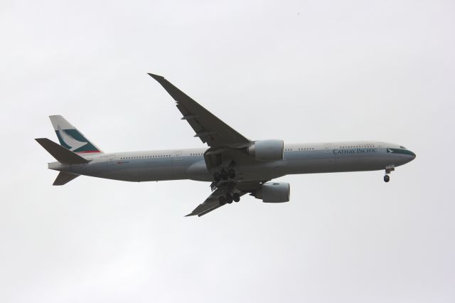 BOEING 777-300 (B-KQR)