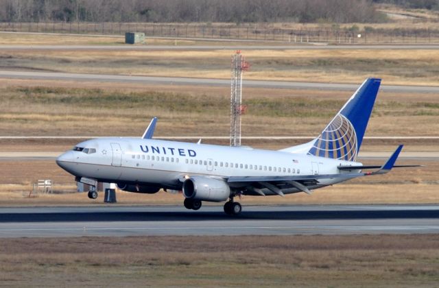 Boeing 737-700 (N14731)