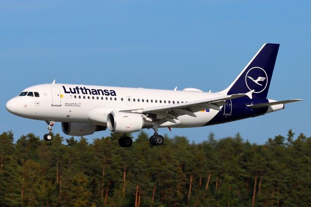 Airbus A319 (D-AIBG)