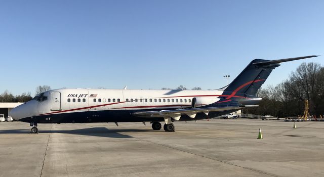 Douglas DC-9-10 (N195US)