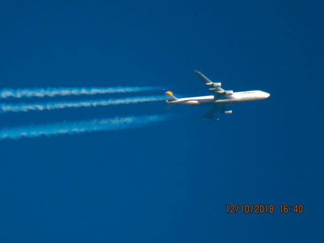BOEING 747-8 (D-ABYL)