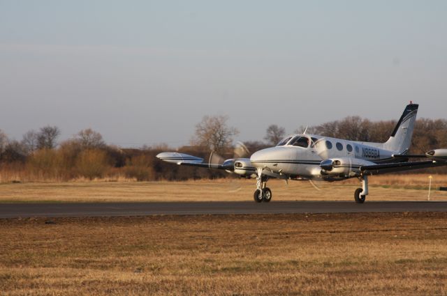 Cessna Centurion (N886BA)