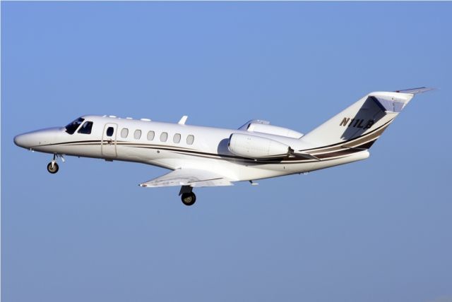 Cessna Citation CJ3 (N11LB) - NBAA 2010 - departing to KCRQ