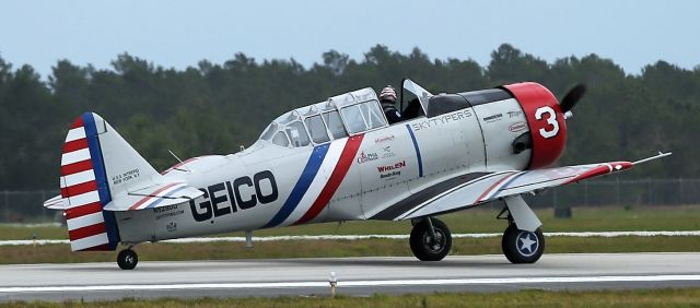 North American T-6 Texan (N52900)