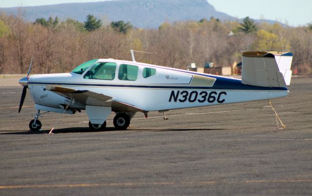 Beechcraft 35 Bonanza (N3036C)