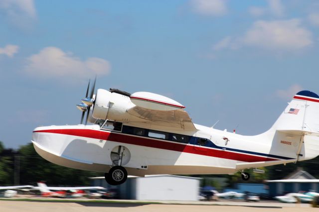 Grumman AA-5 Tiger (N600ZE) - Along runway 27 Oshkosh.  The Grumman Goose