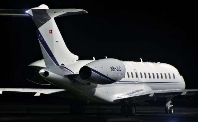 Bombardier Global Express (HB-JLC) - Aeroporto de Santa Maria - LPAZ - Azores 19/12/2020