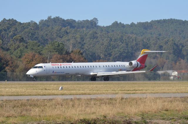 Bombardier CRJ-1000 (EC-MJO) - EC-MJO After Landing At LEVX. 18-11-2021