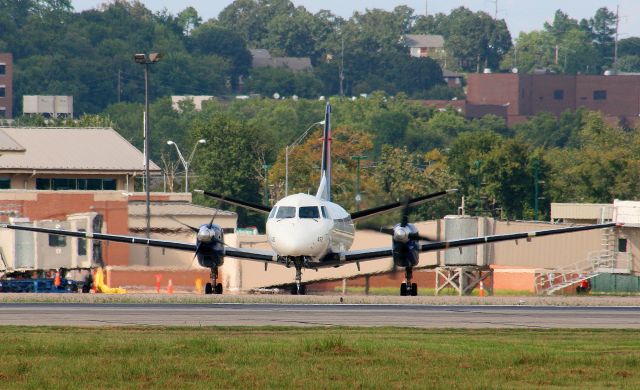 Saab 340 (N452XJ) - Mesaba 3221 now painted in the new Delta colors, seen here rolling away from the terminal for departure to Memphis.