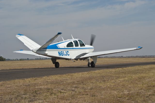 Beechcraft 35 Bonanza (N61JC)