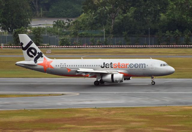 Airbus A320 (9V-JSI)