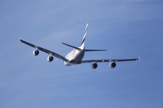 Airbus A380-800 (A6-EOH)