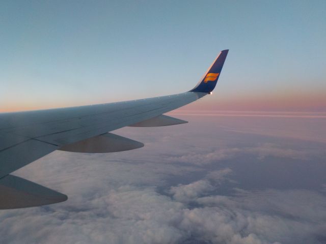 Boeing 757-200 (TF-FIP) - One icelandair sunrise....