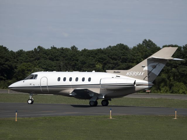 Hawker 800 (N599AK)