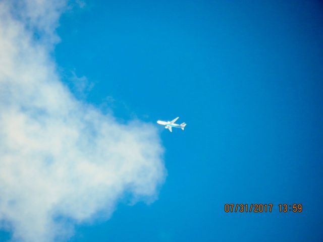 BOEING 767-300 (N1049A)