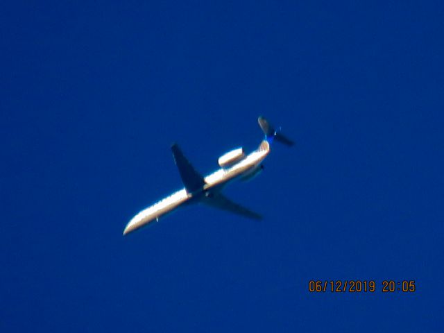 Embraer ERJ-145 (N48901)