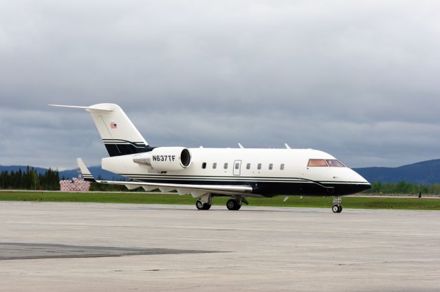 Canadair Challenger (N637TF)