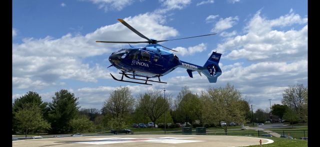 N324PH — - AC3 lifting from Winchester Medical Center.