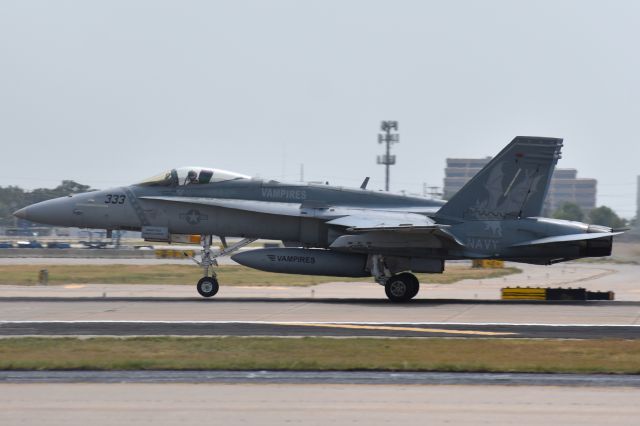 McDonnell Douglas FA-18 Hornet (16-4716) - F/A-18C taking off at Love Field in Dallas. Taken on July 29, 2018.br /XE-333 of the VX-9 Vampires.