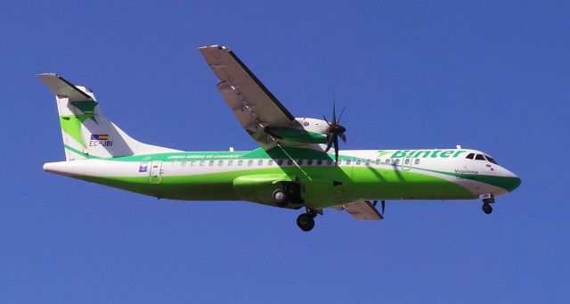 EC-JBI — - Binter Canarias EC-JBI "Maspalomas" ATR 72-212A aterrizando Fue/Ap