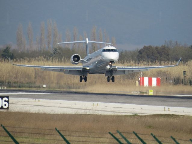 Canadair Regional Jet CRJ-100 (F-HMLI)