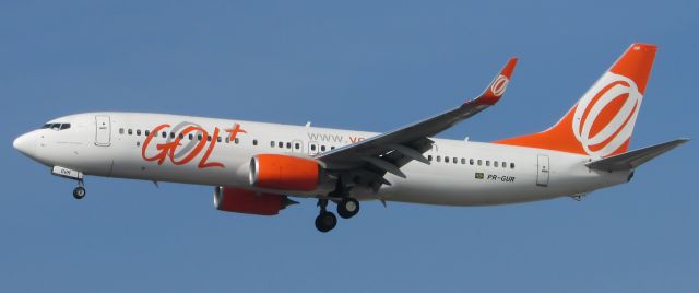 Boeing 737-700 (PR-GUR)