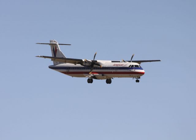 ATR ATR-72 —