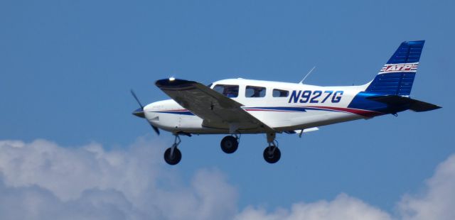 Piper Cherokee (N927G) - About to touch down is this 2018 Piper Archer TX from the Spring of 2024.